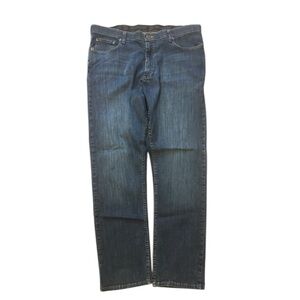 Men’s Wrangler Jeans Athletic Fit with Comfort Waist size 38x34